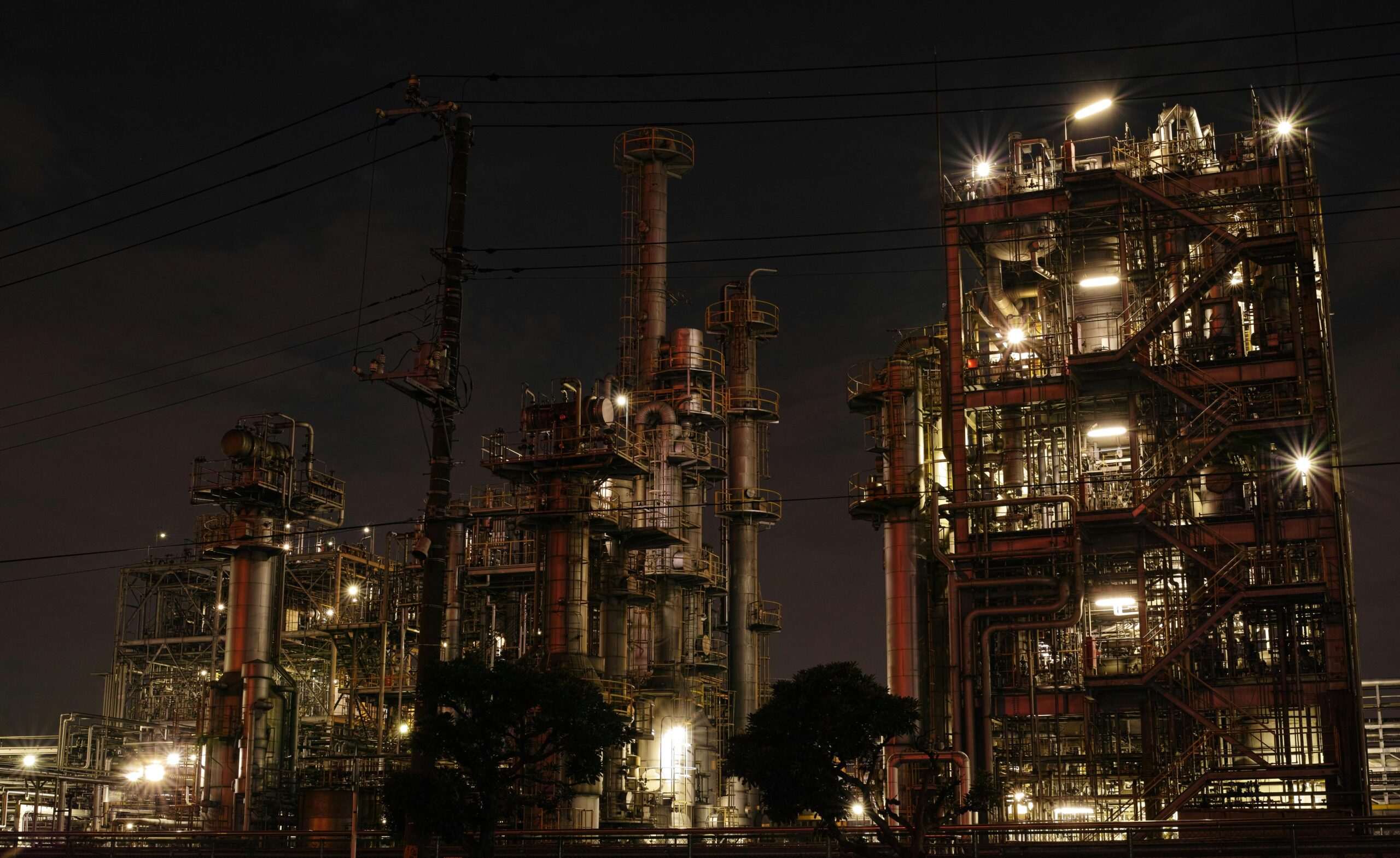 High-Purity Gas Distribution Systems: Advanced Manufacturing